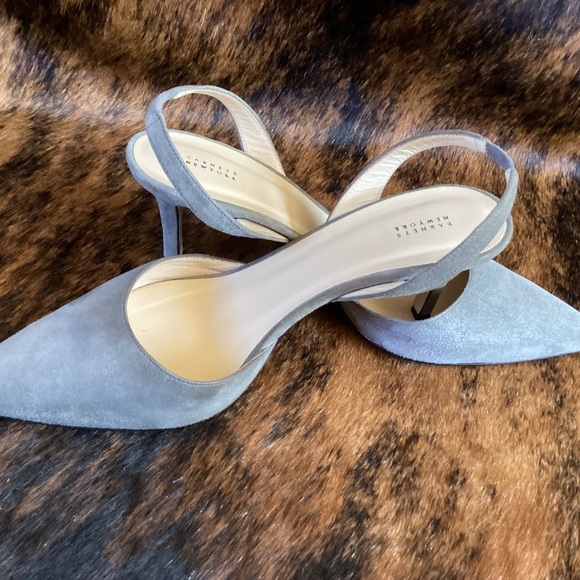 Barneys New York Pointy Toe Sling Back Heels - Picture 6 of 8